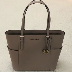 Michael Kors tote